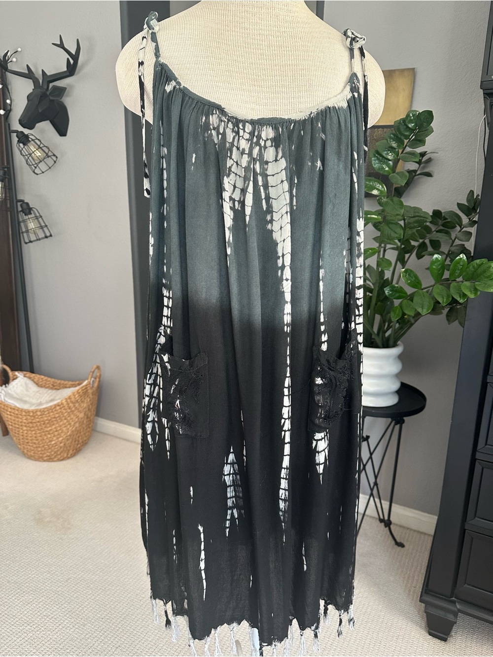 Tie-Dye Cover Up with Fringe OSFA - Picture 4 of 10